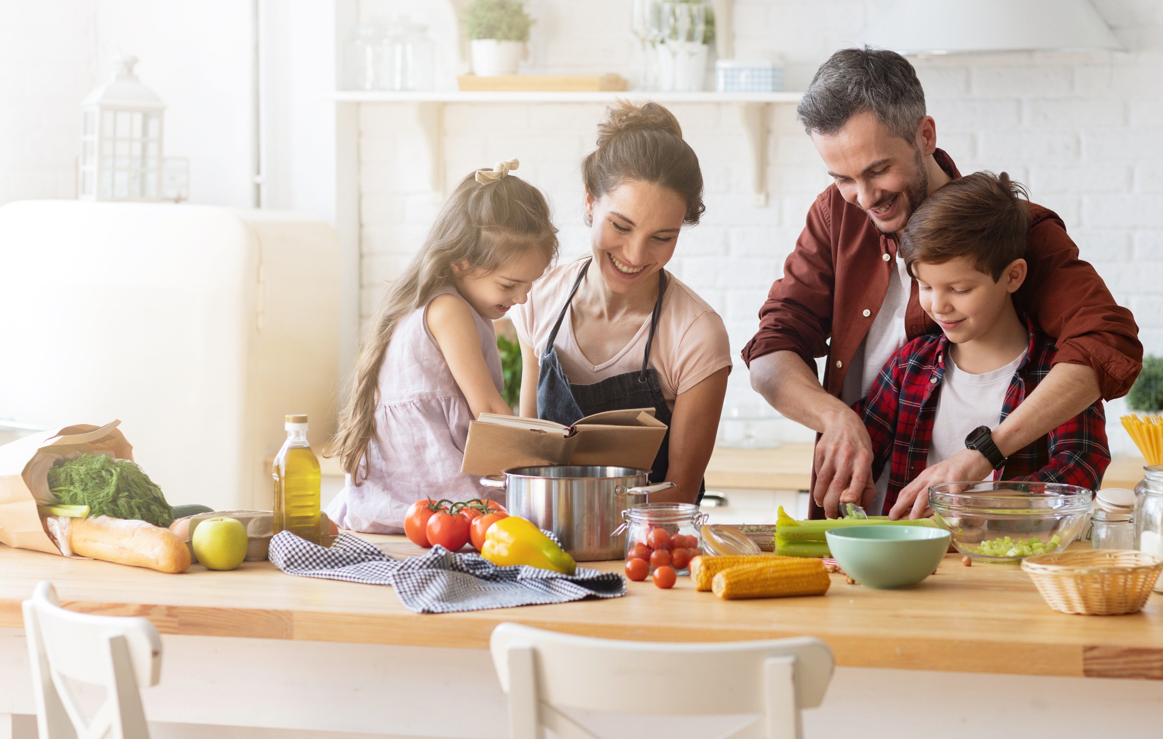 KITCHEN AND HOME ACCESSORIES
